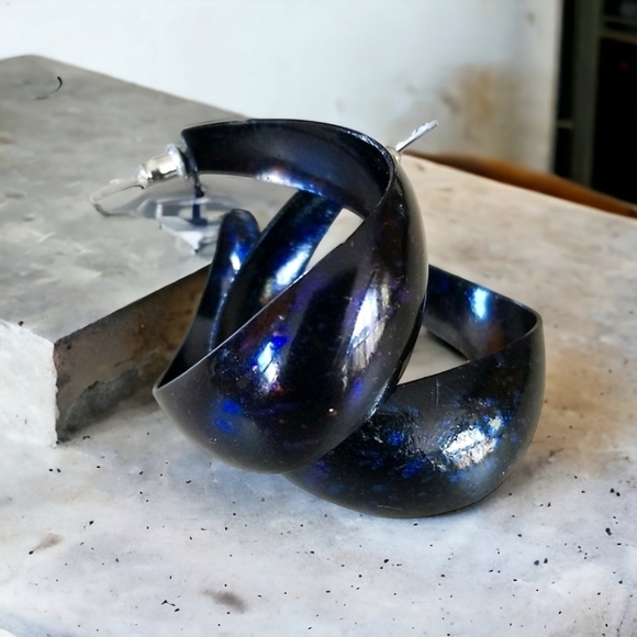 Vintage 1960s Pop Art Black Splatter Enamel Hoop Style Earrings - Picture 5 of 16